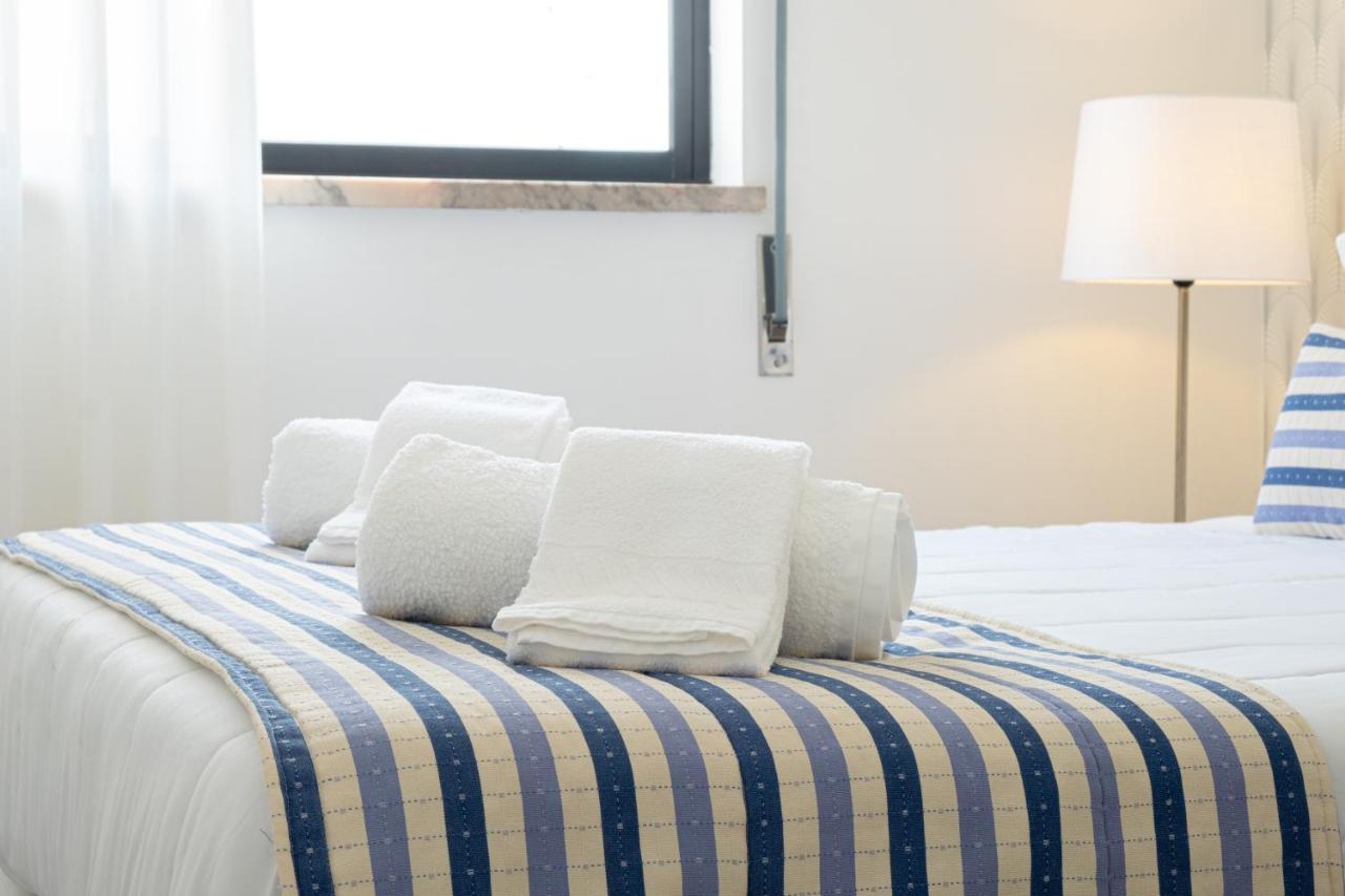 Olhos D'Agua - Penthouse Apartment Nazare Exterior photo